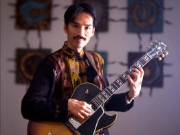 Jazz Guitarist Yoshiki Miura